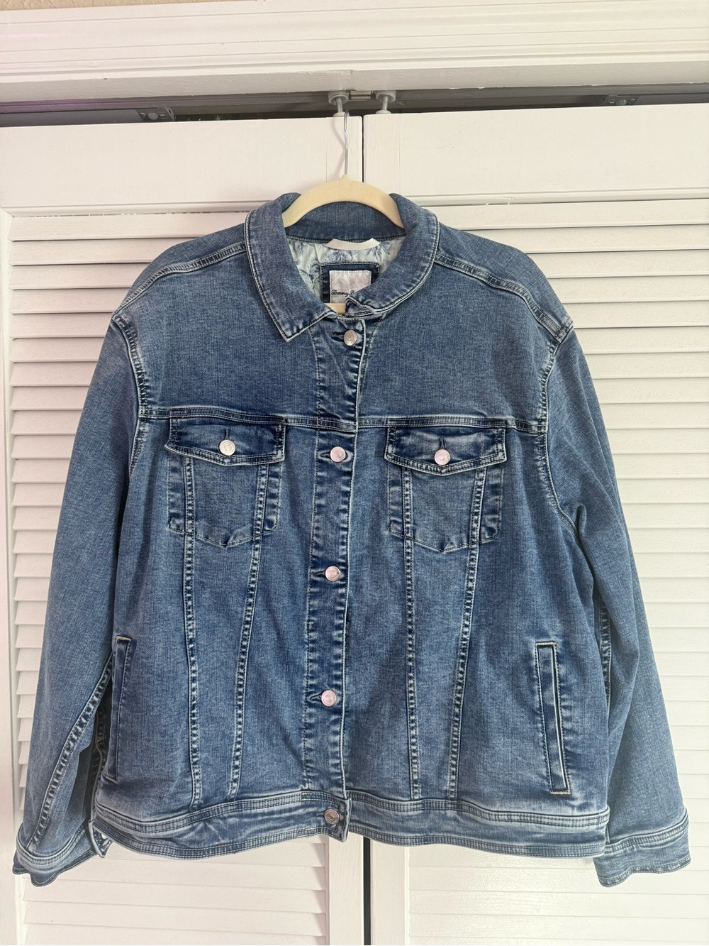 Tommy Bahama Vintage Wash Blue Denim Jacket